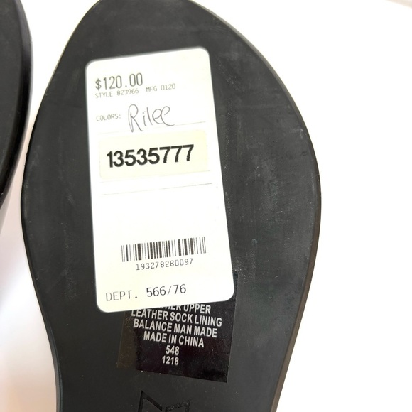 Marc Fisher LTD Rilee Strappy Flat Slide Leather Sandal White Size 6.5 NEW - Picture 9 of 10